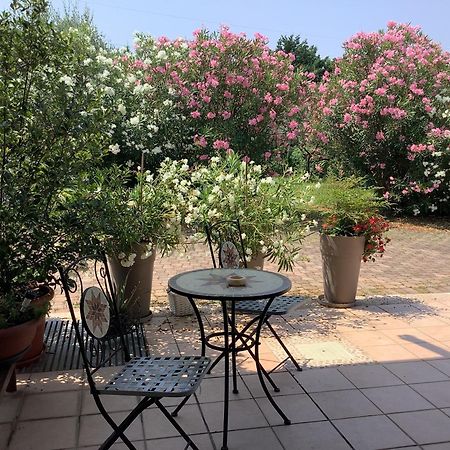 Edyshome Peschiera del Garda Eksteriør bilde