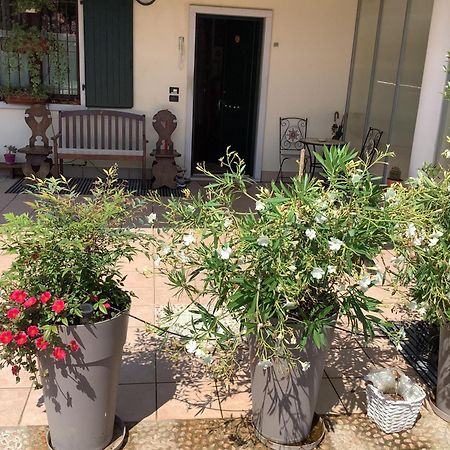 Edyshome Peschiera del Garda Eksteriør bilde